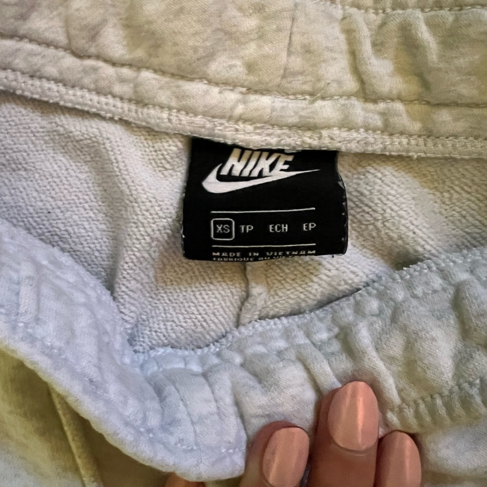 Nike joggers